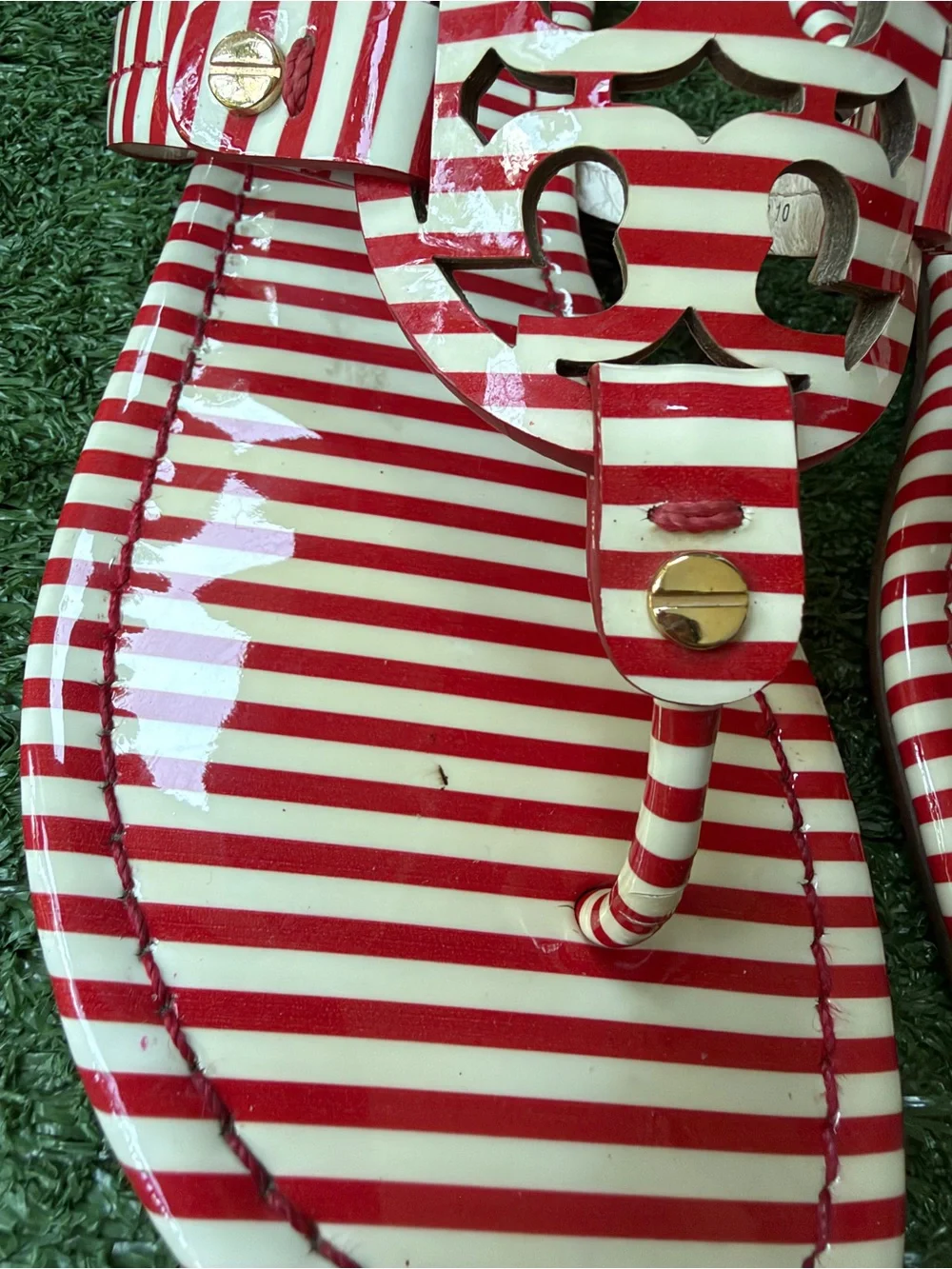 Tory Burch Red/White Stripe Patent Leather Women’s Miller Thong